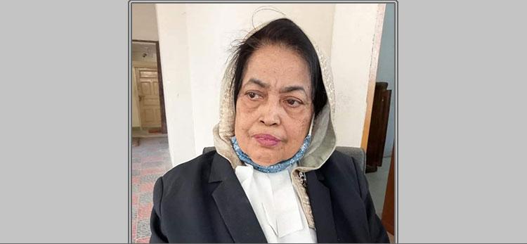 সাতক্ষীরায় ঝড়ে আম কুড়াতে গিয়ে বজ্রপাতে নারী আইনজীবীর করুন মৃত্যু