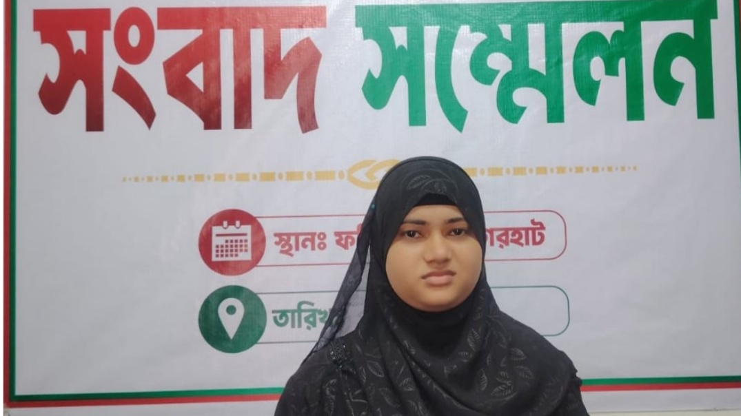 ‘আমি বাঁচতে চাই’—সাবেক স্বামীর বিরুদ্ধে অস্ত্রের মুখে লুট ও ব্ল্যাকমেইলের অভিযোগ সাজা ও পরোয়ানা থাকার দাবি