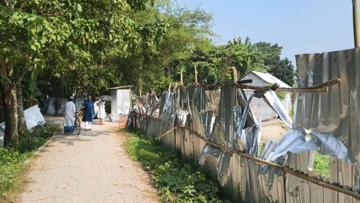 ইসলামপুরে সার ব্যবসায়ী আতাউর হত্যা ফাঁসির দাবিতে বিক্ষোভ গ্রেপ্তার ২