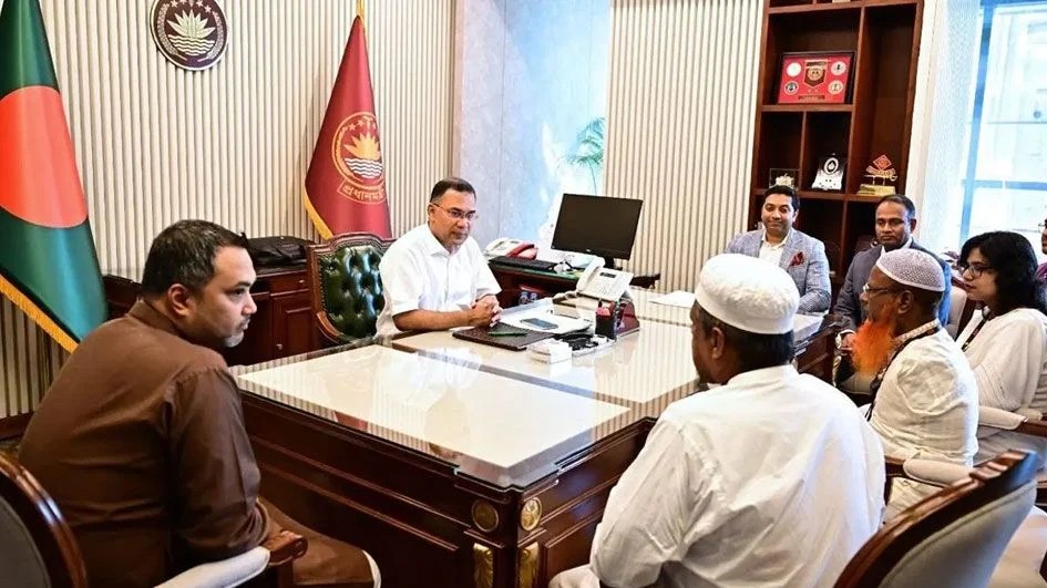 সমাজ বদলে দৃষ্টান্ত স্থাপন, তিন অনুপ্রেরণাদায়ী মানুষের পাশে প্রধানমন্ত্রী