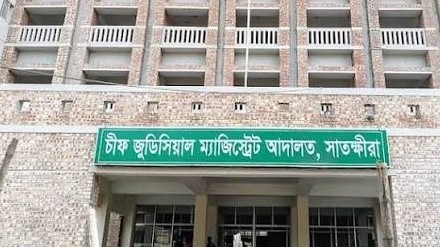 সাতক্ষীরায় শিশু ধর্ষণ মামলার পলাতক আসামির আত্মসমর্পণ