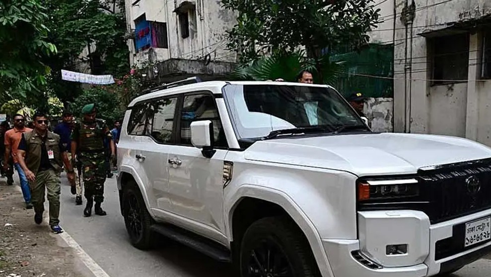 গ্রিনরোড সরকারি স্টাফ কোয়ার্টারের হাট-বাজার অনির্দিষ্টকালের জন্য বন্ধ