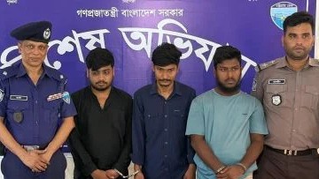 এসপি কার্যালয় ও প্রেসক্লাবের সামনে ফ্ল্যাটে ৩ লাখ ইয়াবা, গ্রেপ্তার ৩