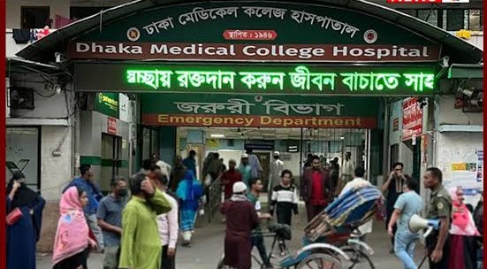 ঢামেকের নতুন ভবনের নিচতলা থেকে অজ্ঞাত যুবকের মরদেহ উদ্ধার