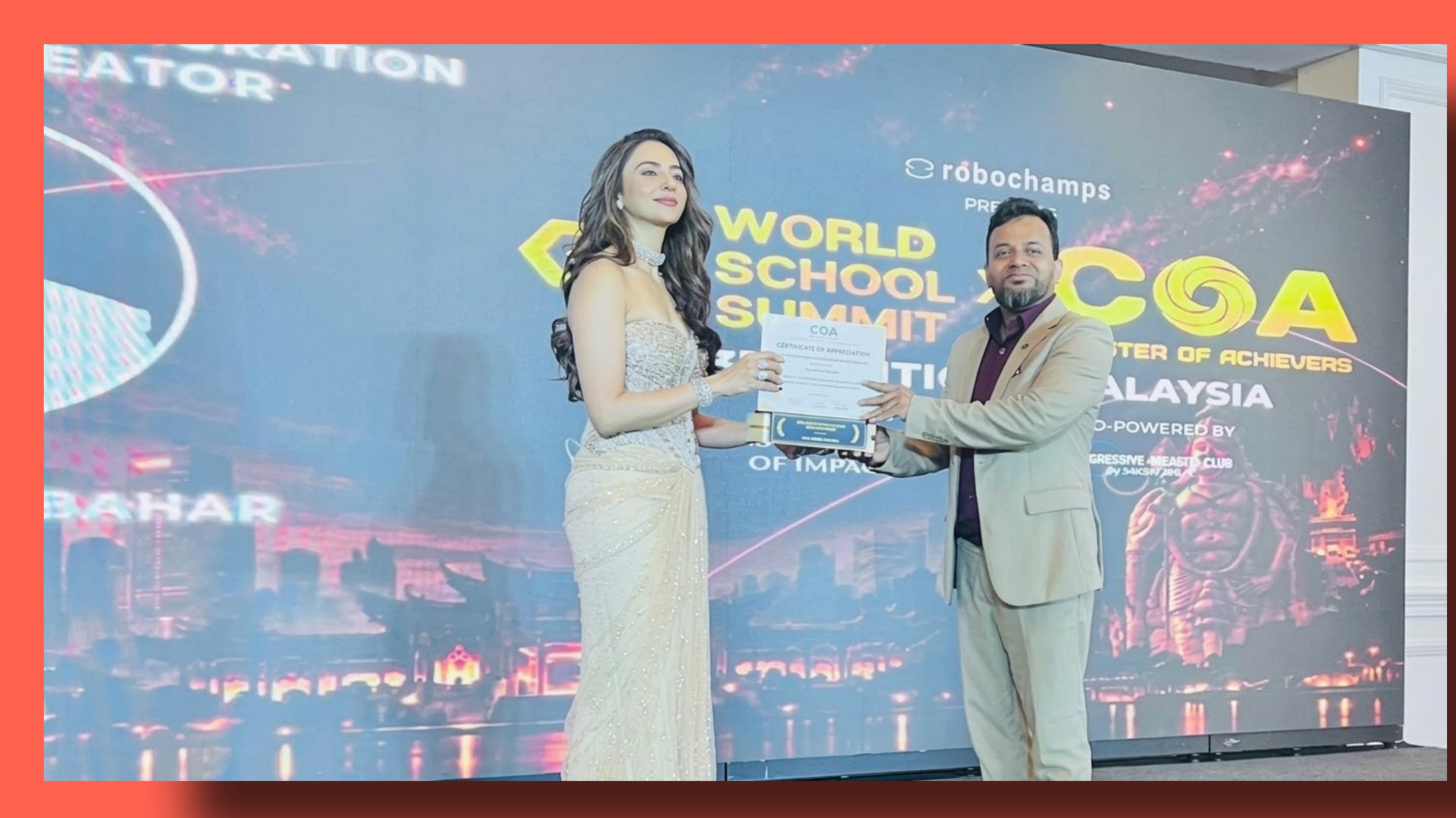 মালয়েশিয়ায় ‘মোস্ট ইফেকটিভ ইমিগ্রেশন কনটেন্ট ক্রিয়েটর’ স্বীকৃতি পেলেন বাংলাদেশের আমিনুল বাহার